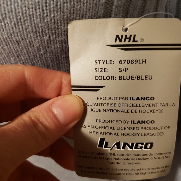 NWOT - Canadiens sweater - Picture 8 of 10